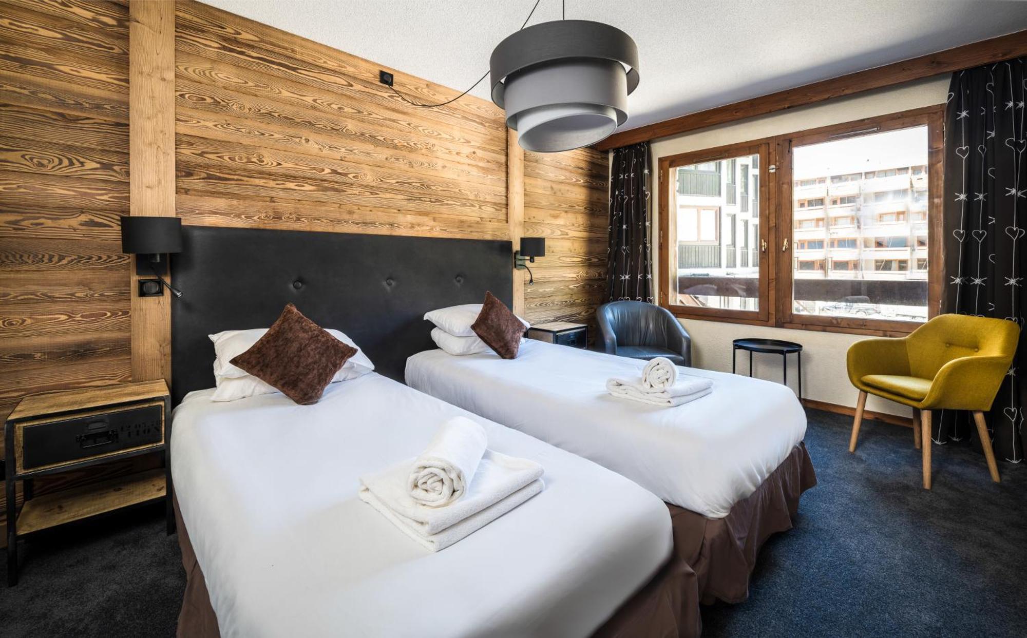 Chalet Hotel Ducs De Savoie Val-d'Isere Exterior photo