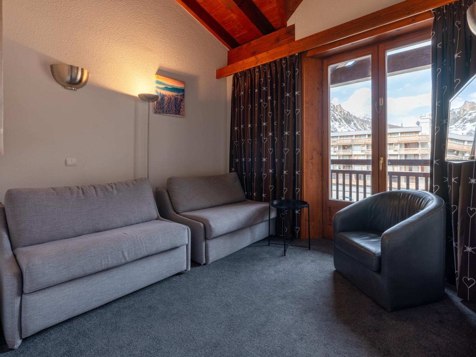 Chalet Hotel Ducs De Savoie Val-d'Isere Exterior photo
